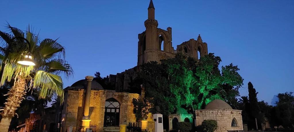Royal Goddess Guest House, Walled City Famagusta  Exteriör bild