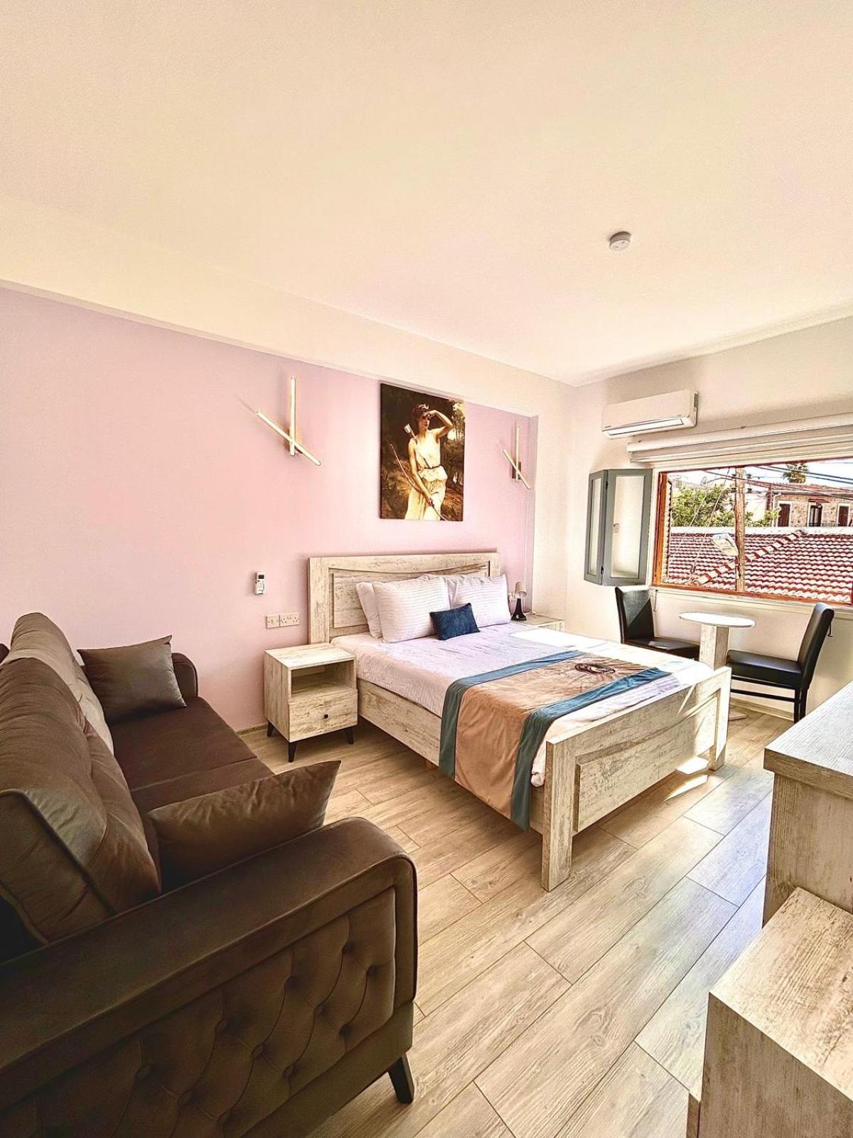 Royal Goddess Guest House, Walled City Famagusta  Exteriör bild