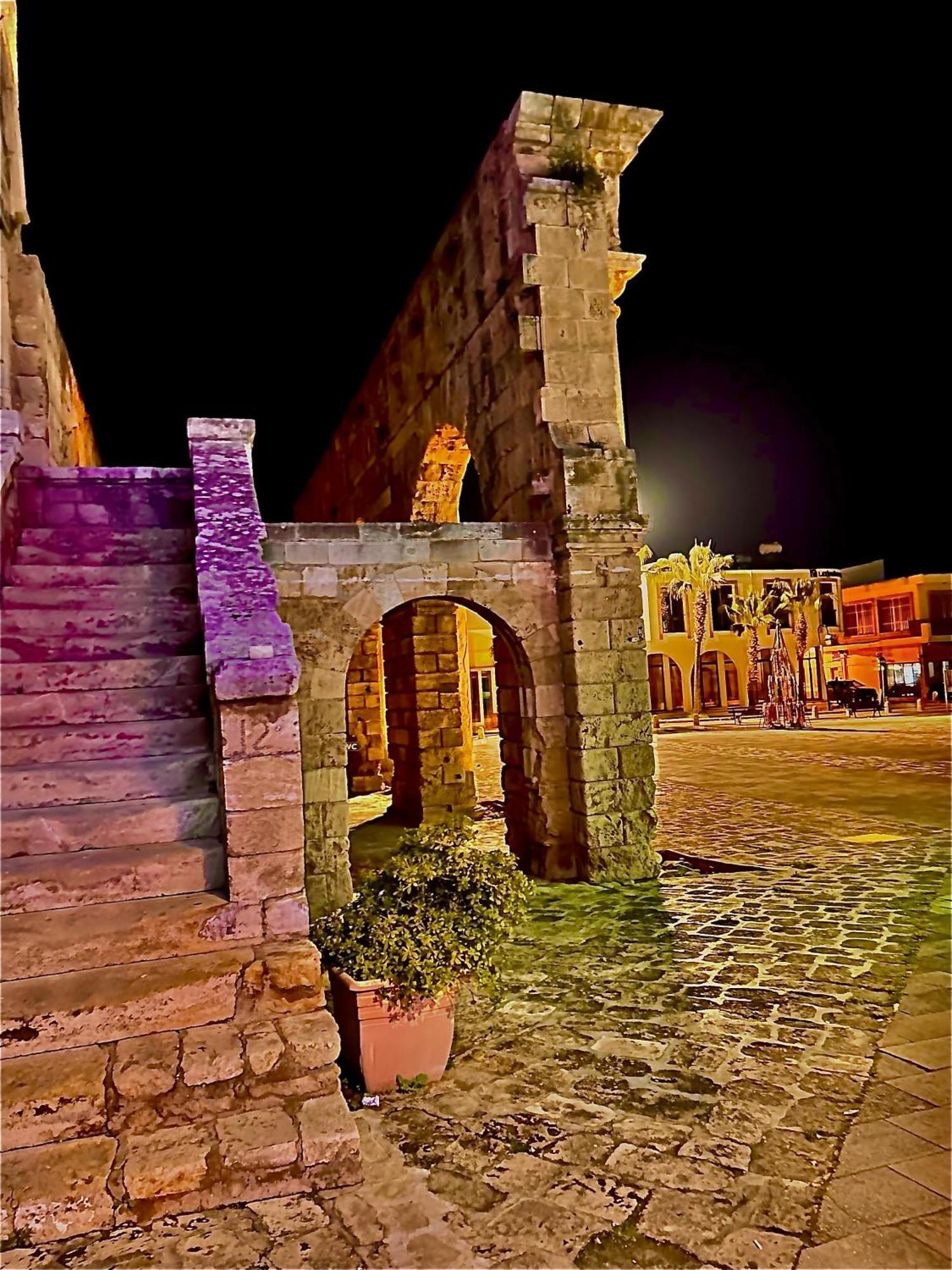 Royal Goddess Guest House, Walled City Famagusta  Exteriör bild