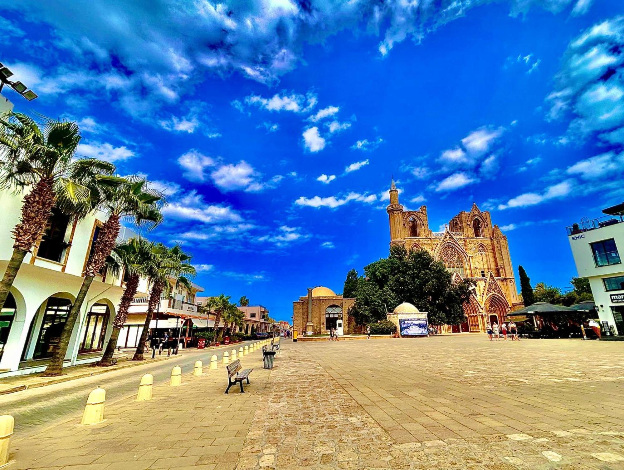 Royal Goddess Guest House, Walled City Famagusta  Exteriör bild